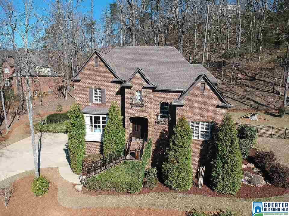 1426 Pavillon Dr - Photo 1