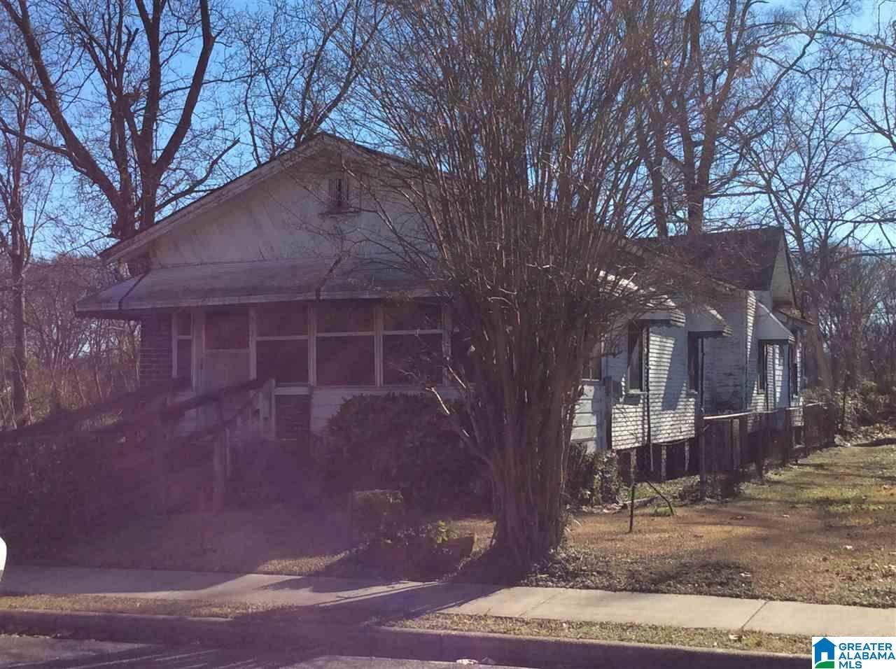 3131 31ST AVENUE - Photo 1