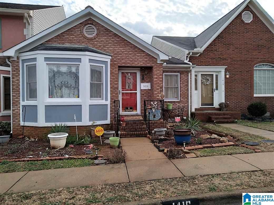 1416 Cambridge Pl - Photo 1