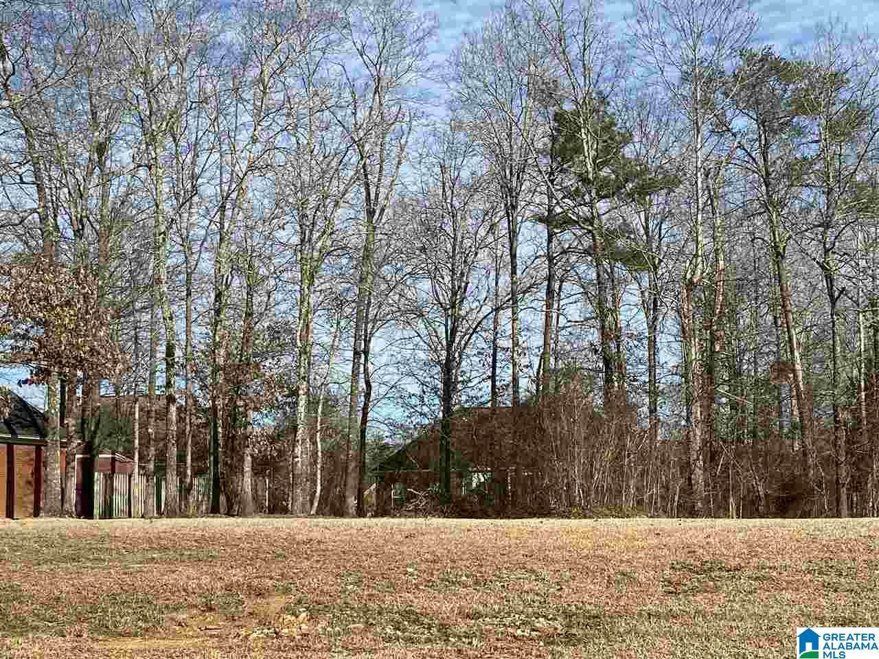 2450 Hemlock Dr - Photo 1