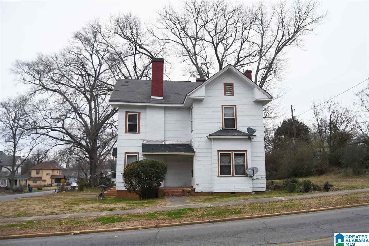1501 Moore Ave - Photo 1