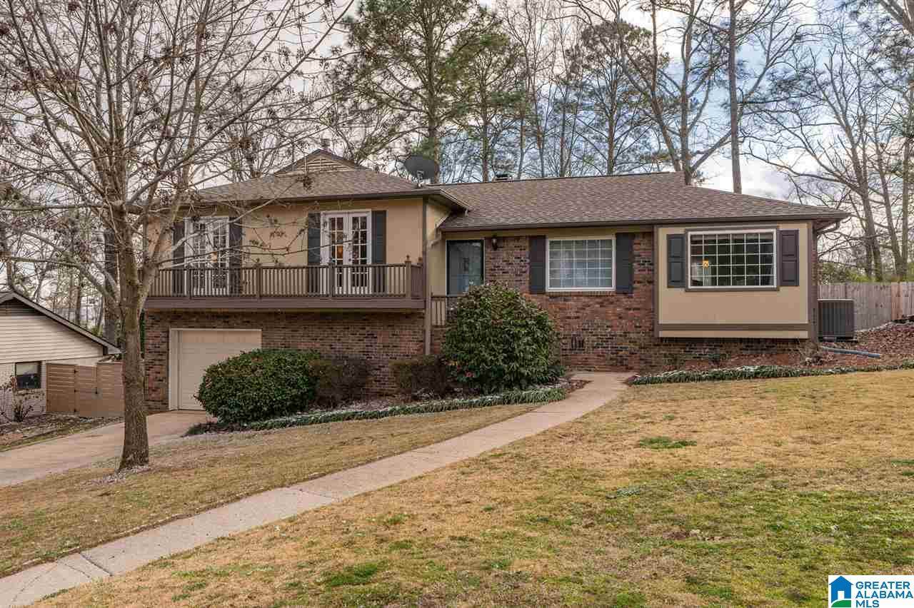 2351 Locke Ln - Photo 1
