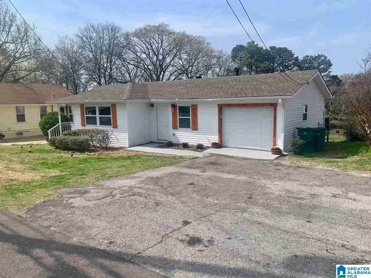 1020 2ND AVENUE - Photo 1