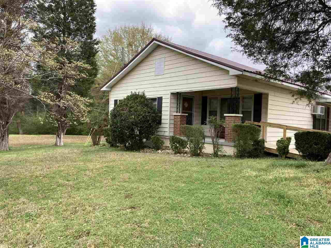 1037 1ST AVE - Photo 1