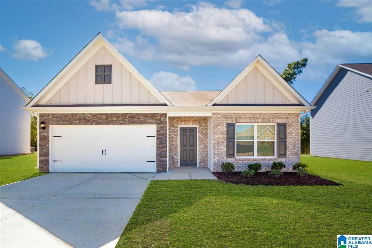 1099 Freedom Parkway - Photo 1