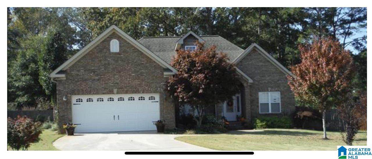 131 Victoria Place - Photo 1
