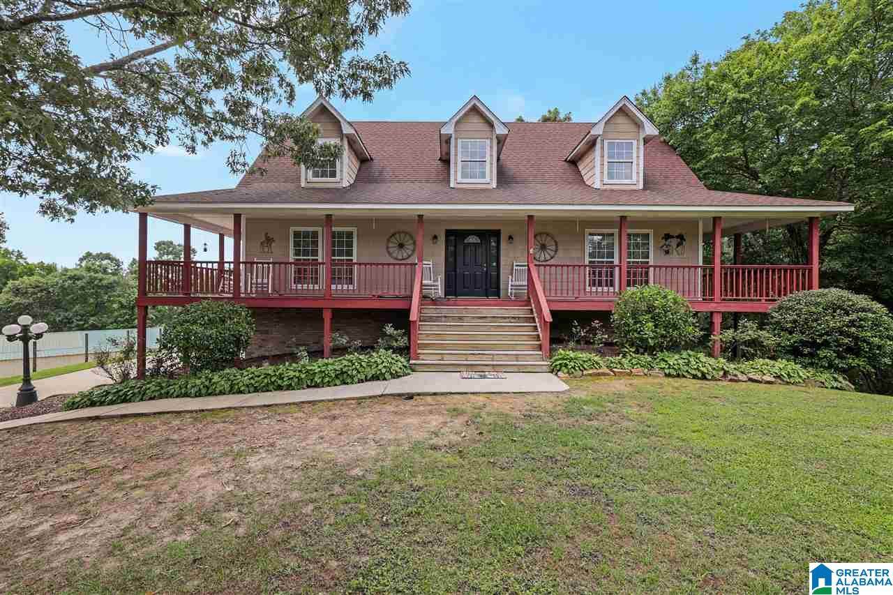 309 Pineview Drive - Photo 1