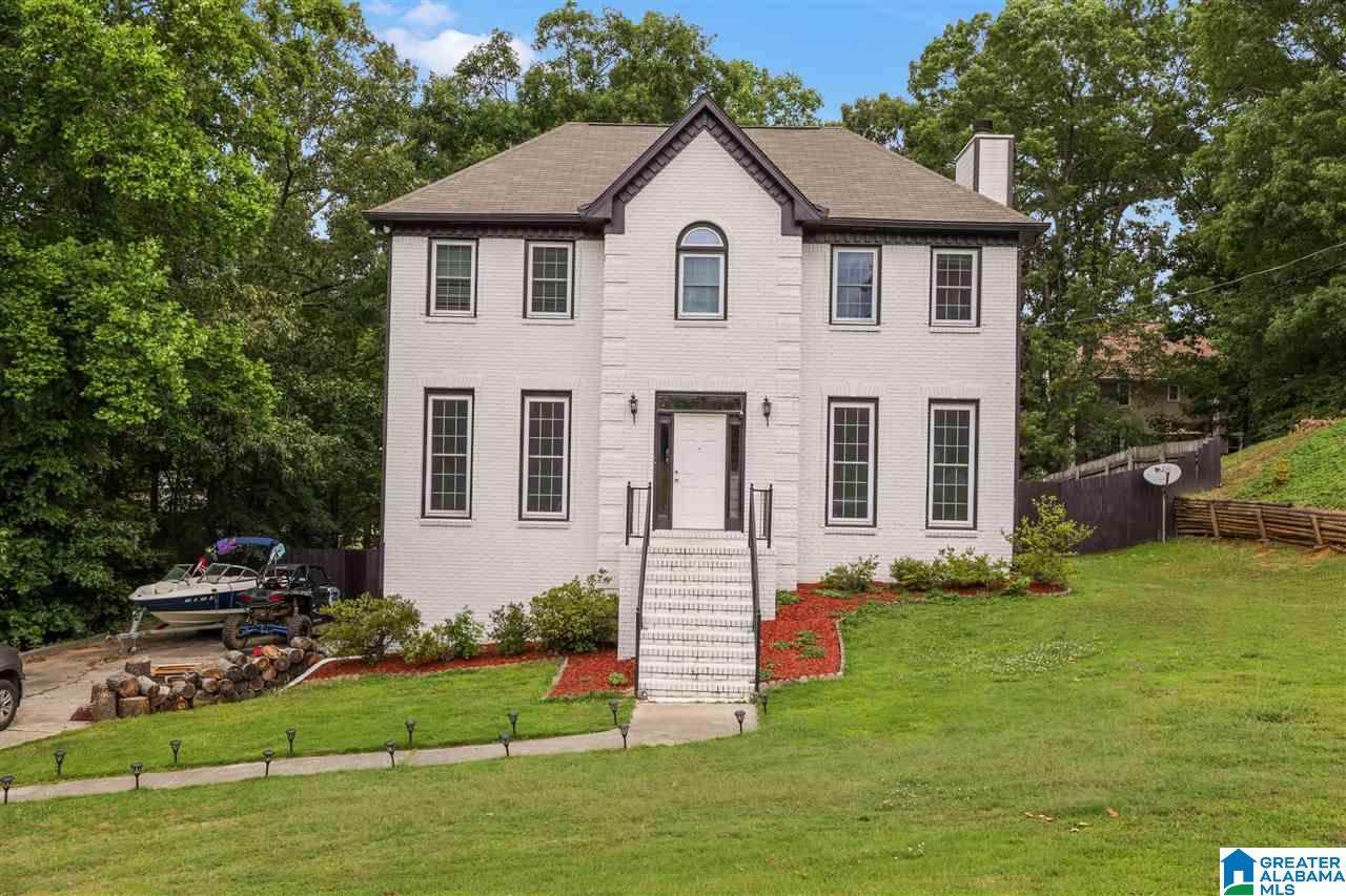 1913 Strawberry Lane - Photo 1