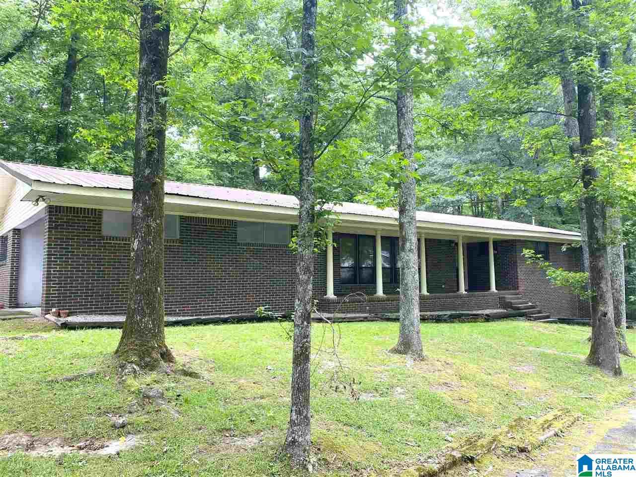 1836 Moncrief Road - Photo 1