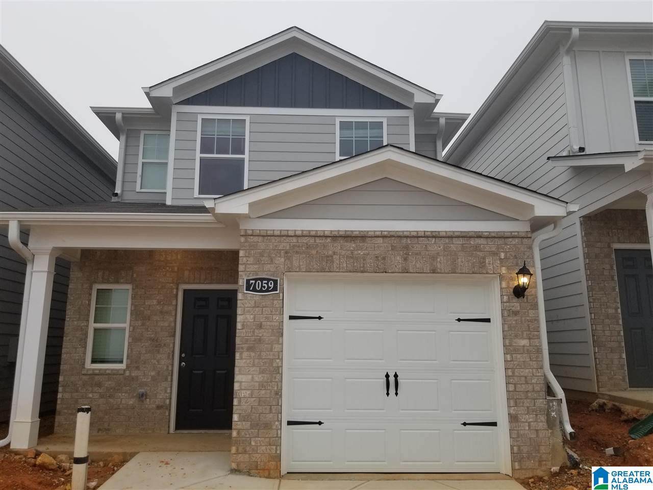 7059 Broad Street - Photo 1