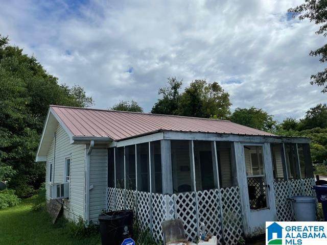 712 Nimitz Avenue - Photo 1