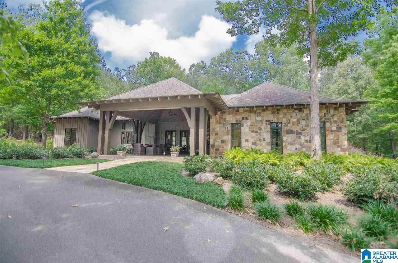 2171 South Oak Drive - Photo 1
