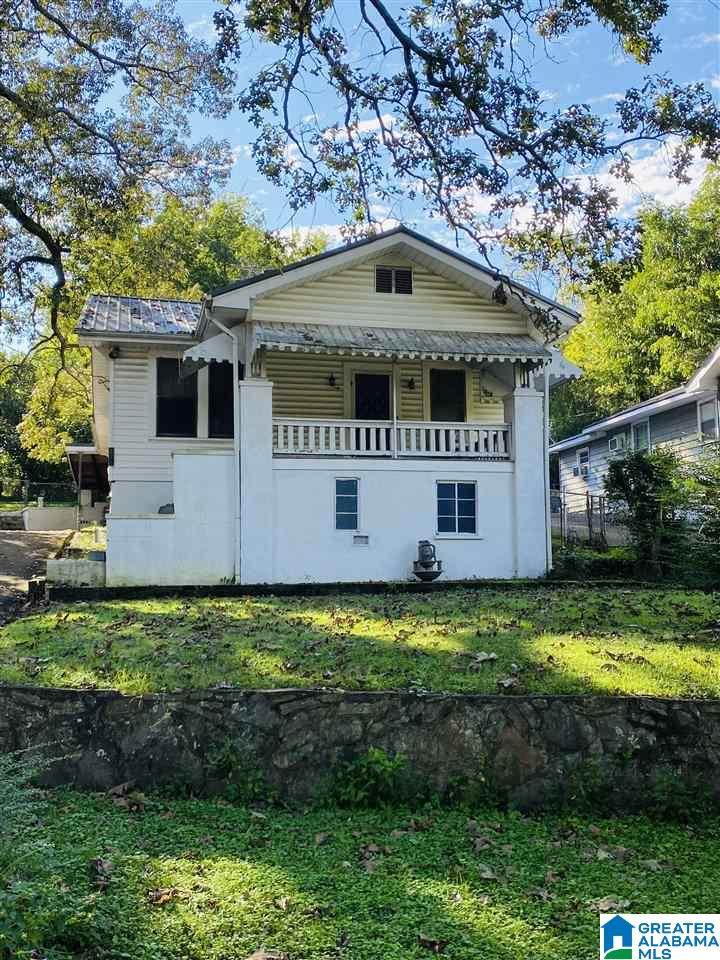 221 2ND AVENUE - Photo 1