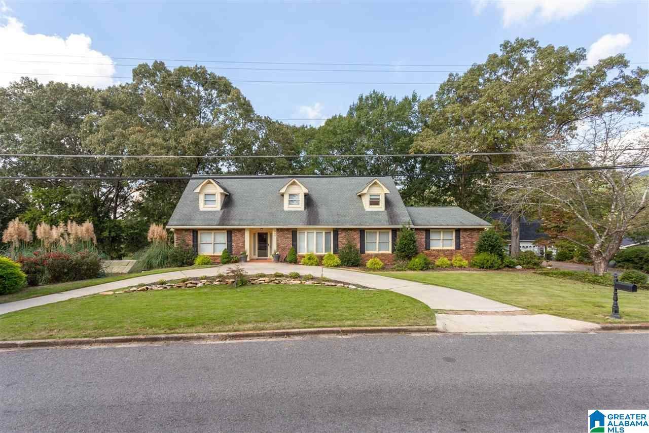 940 Pinecliff Drive - Photo 1
