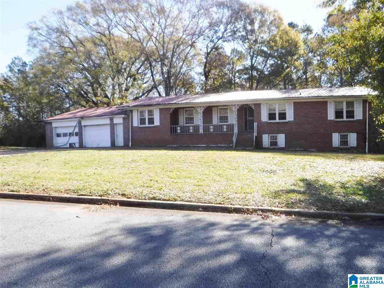 2207 Mcdaniel Avenue - Photo 1