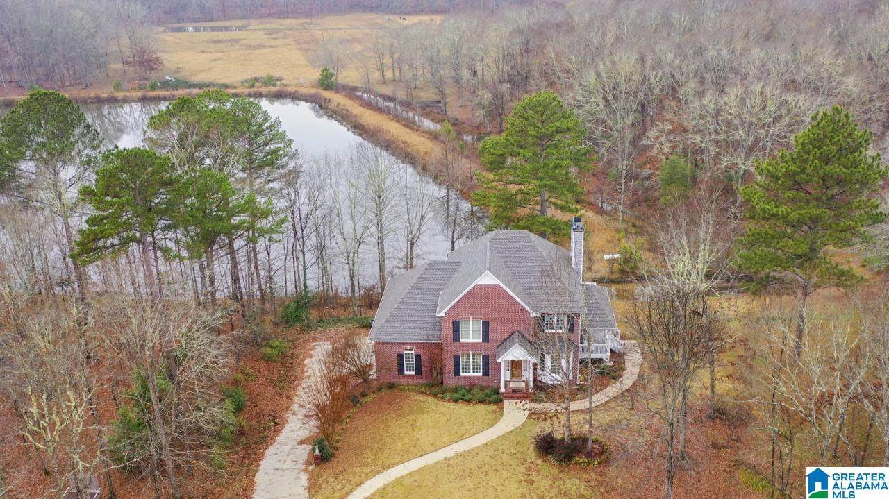 288 Twelve Oaks Circle - Photo 1