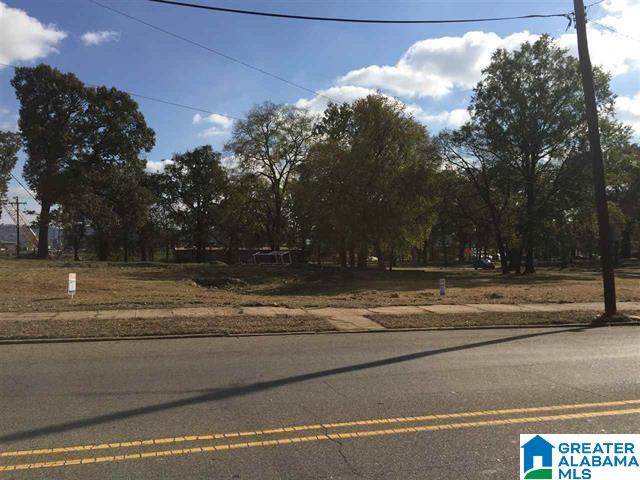 2813 12TH AVENUE - Photo 1