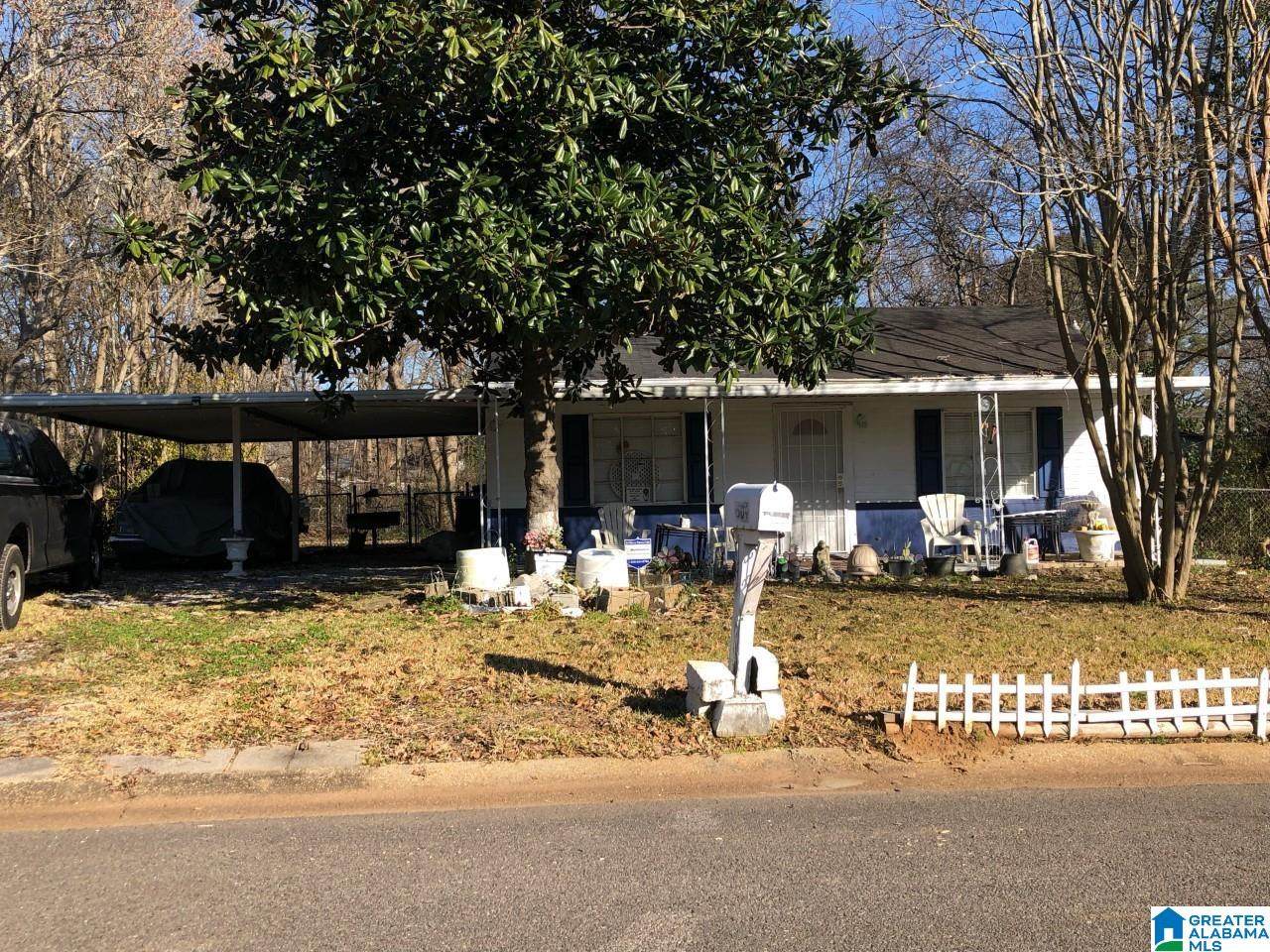 509 Henson Street - Photo 1