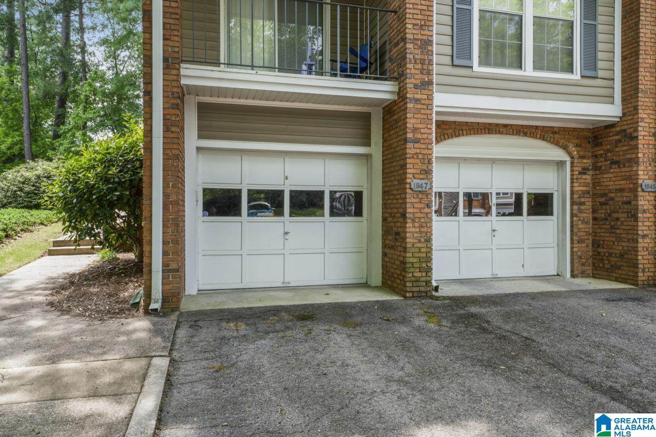 1947 Waterford Place - Photo 1