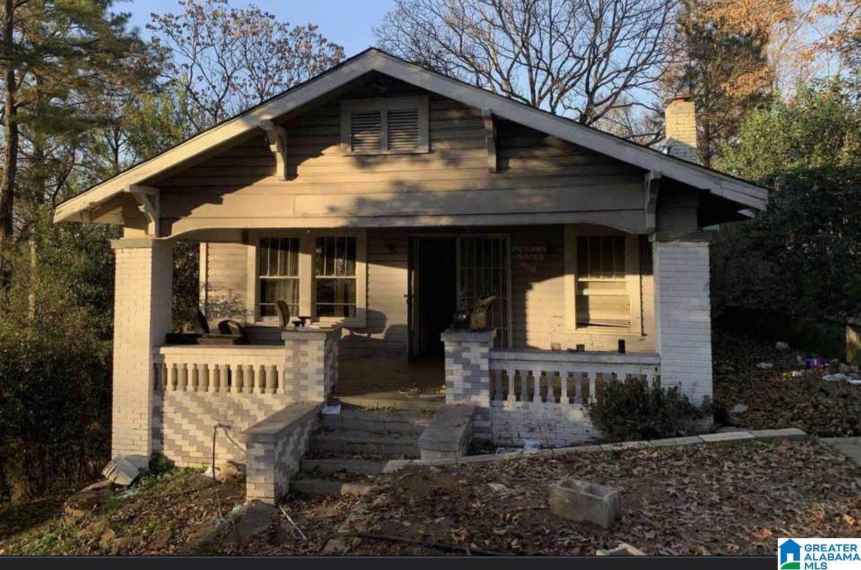 604 Highland Drive - Photo 1