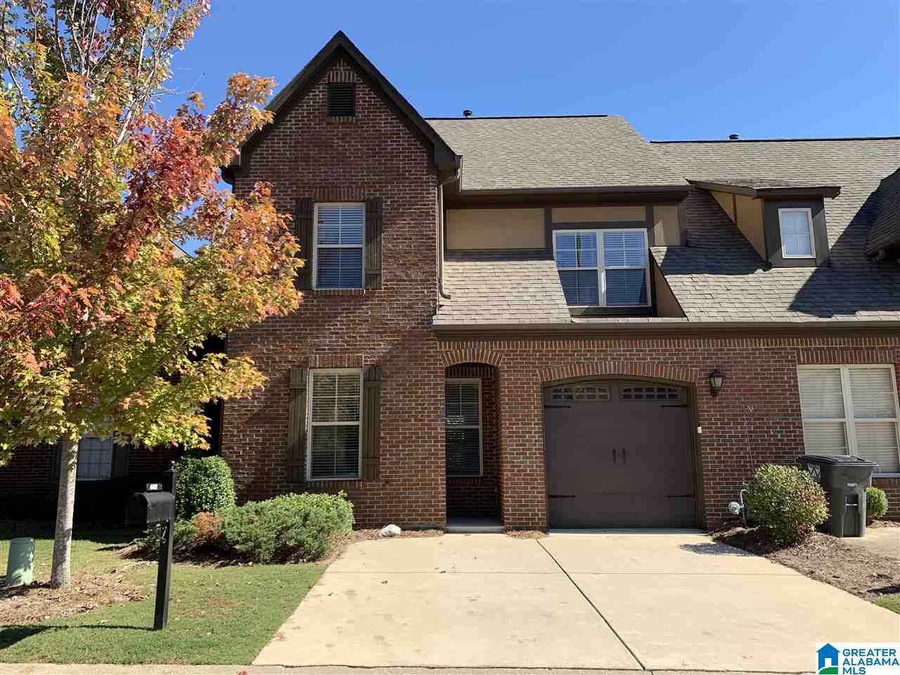 608 Flag Circle - Photo 1