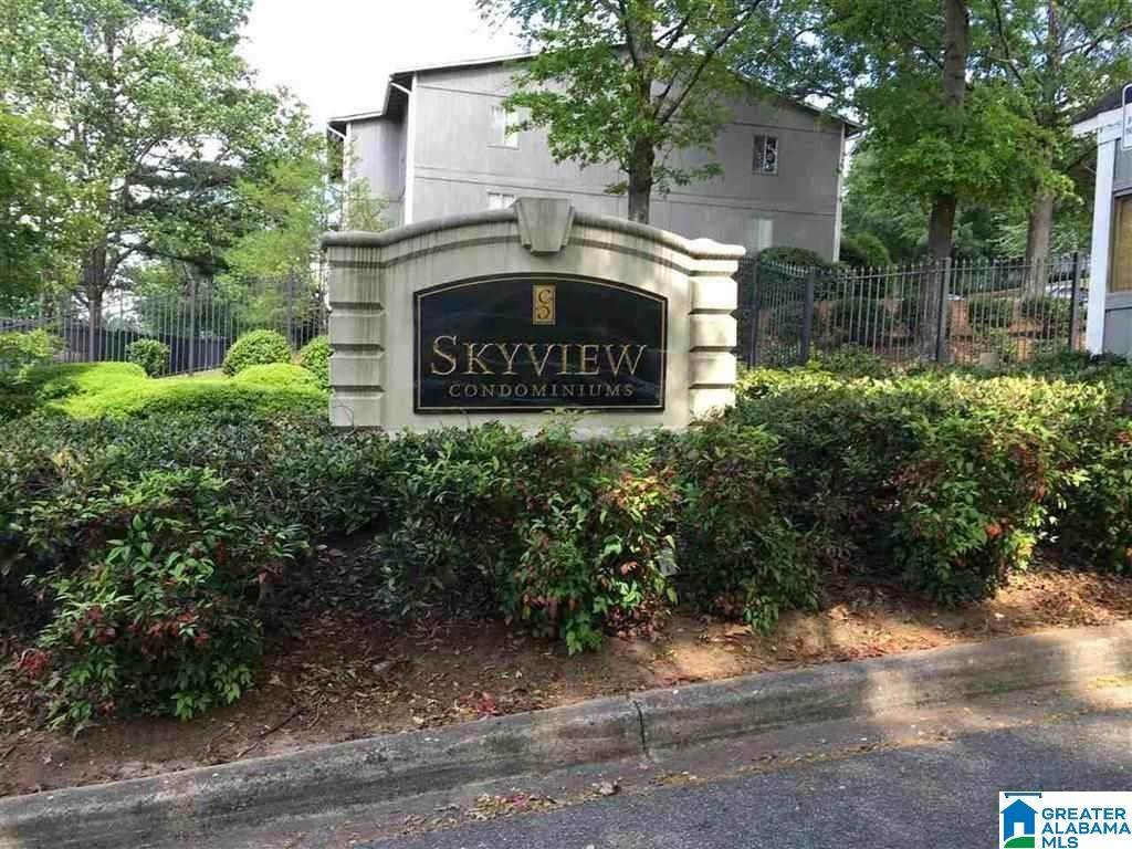 413 Skyview Drive - Photo 1