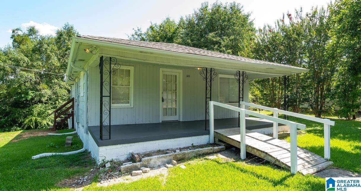 445 7TH AVENUE - Photo 1