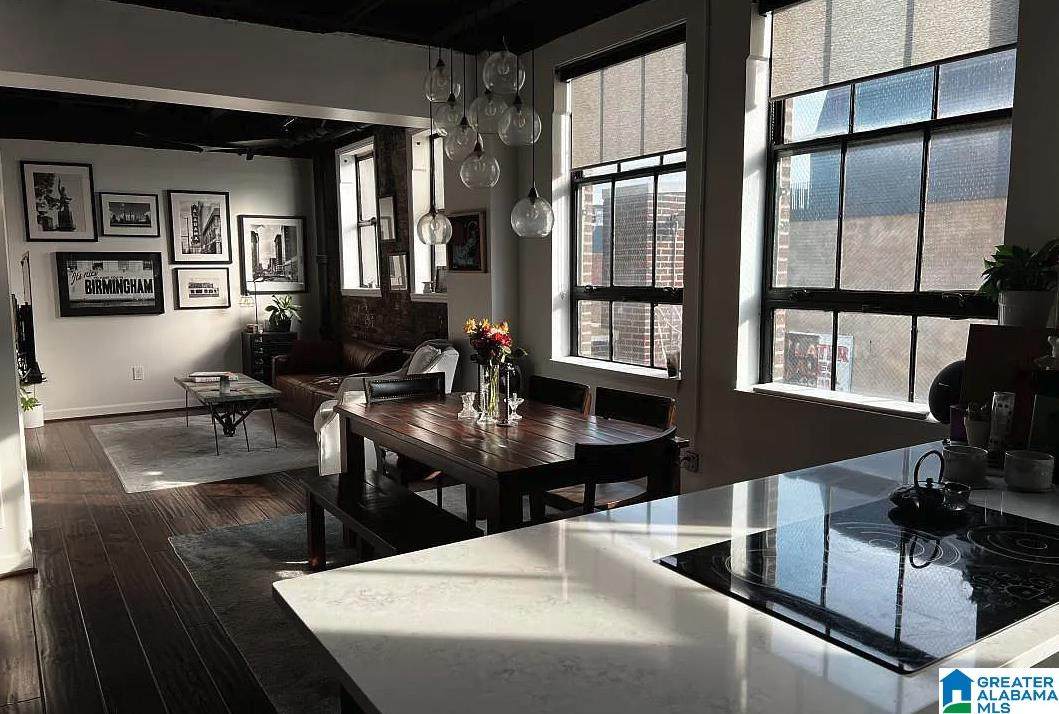 2201 1ST AVENUE - Photo 1
