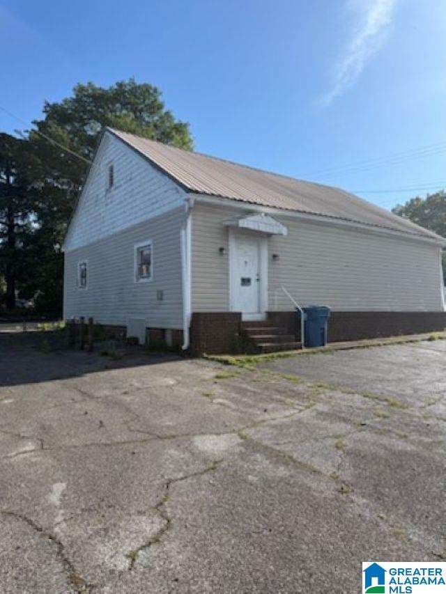 415 11TH STREET - Photo 1