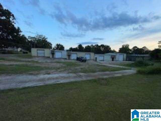 102 Pine Avenue - Photo 1