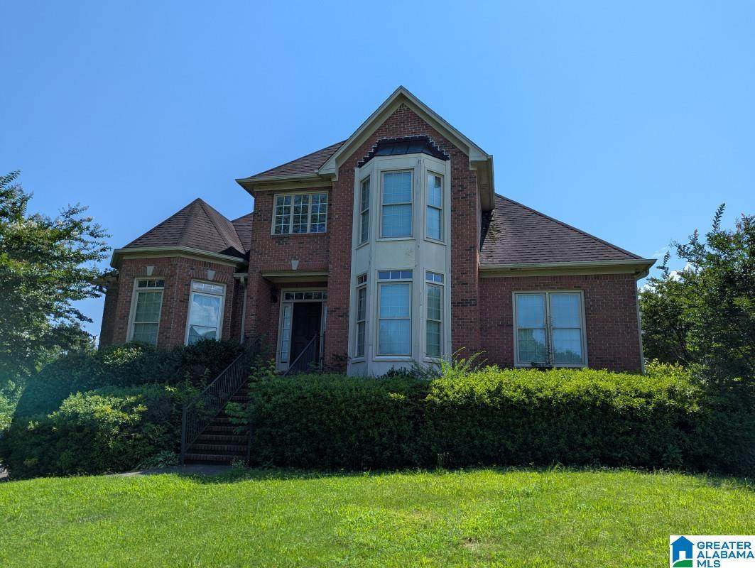 100 Emily Circle - Photo 1