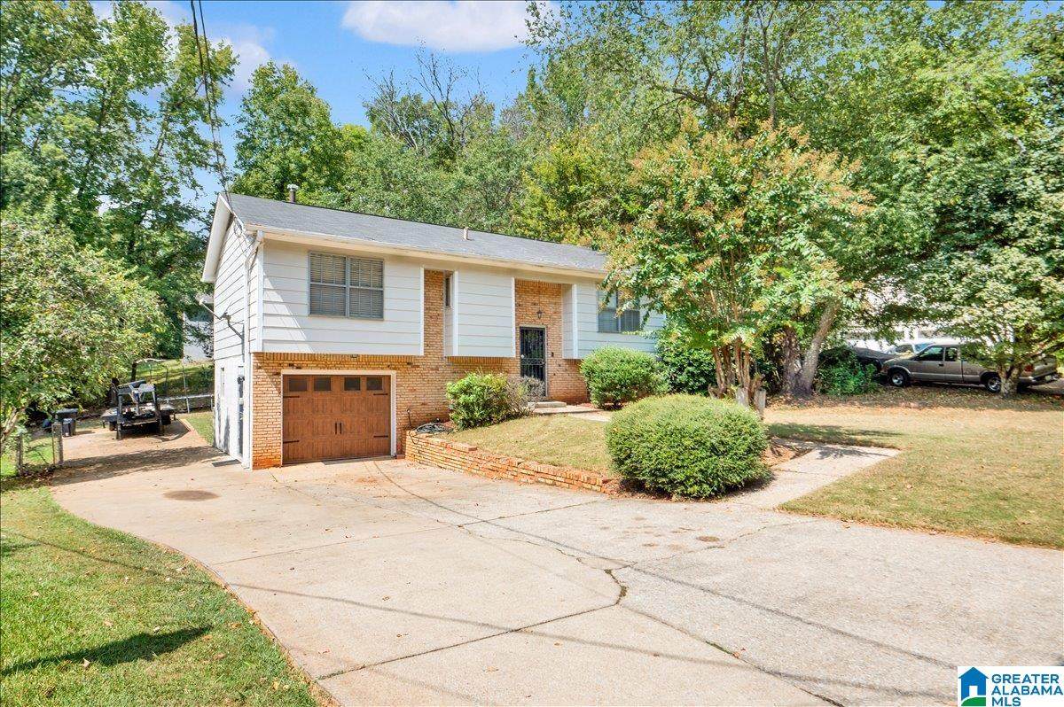 2572 Janice Circle - Photo 1