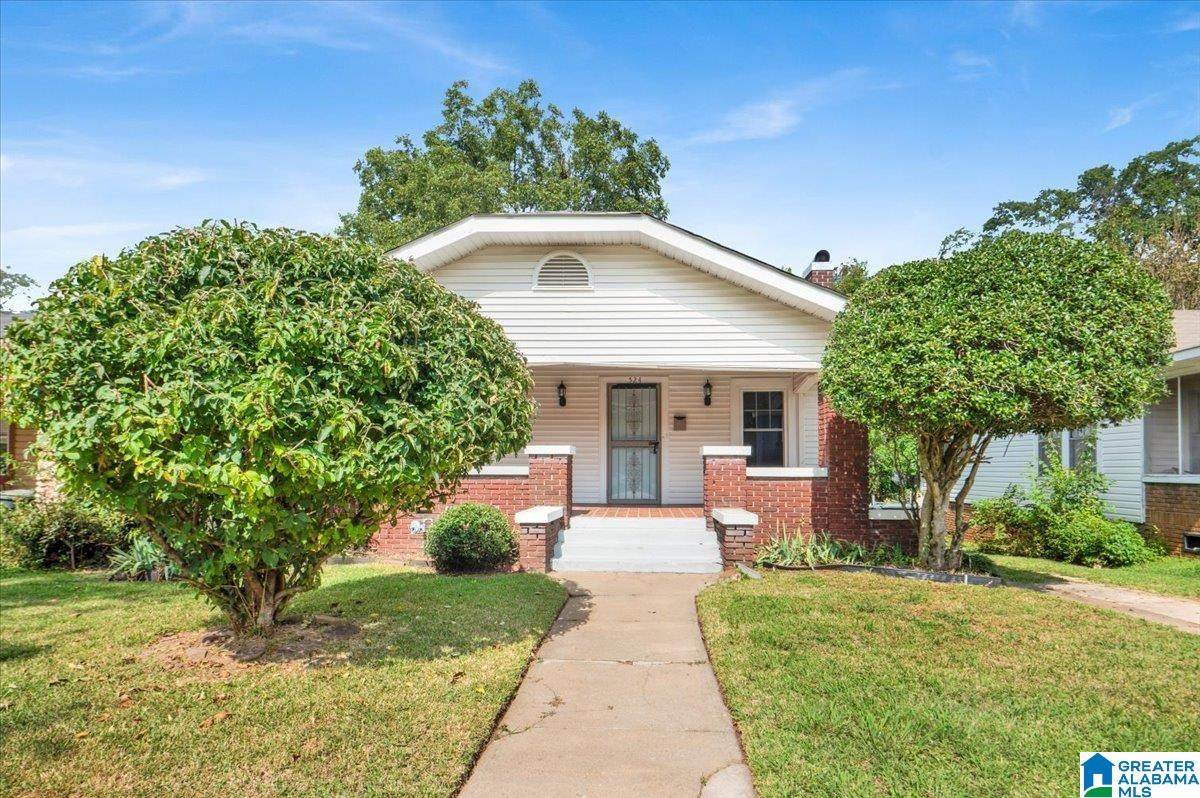 524 10TH COURT - Photo 1