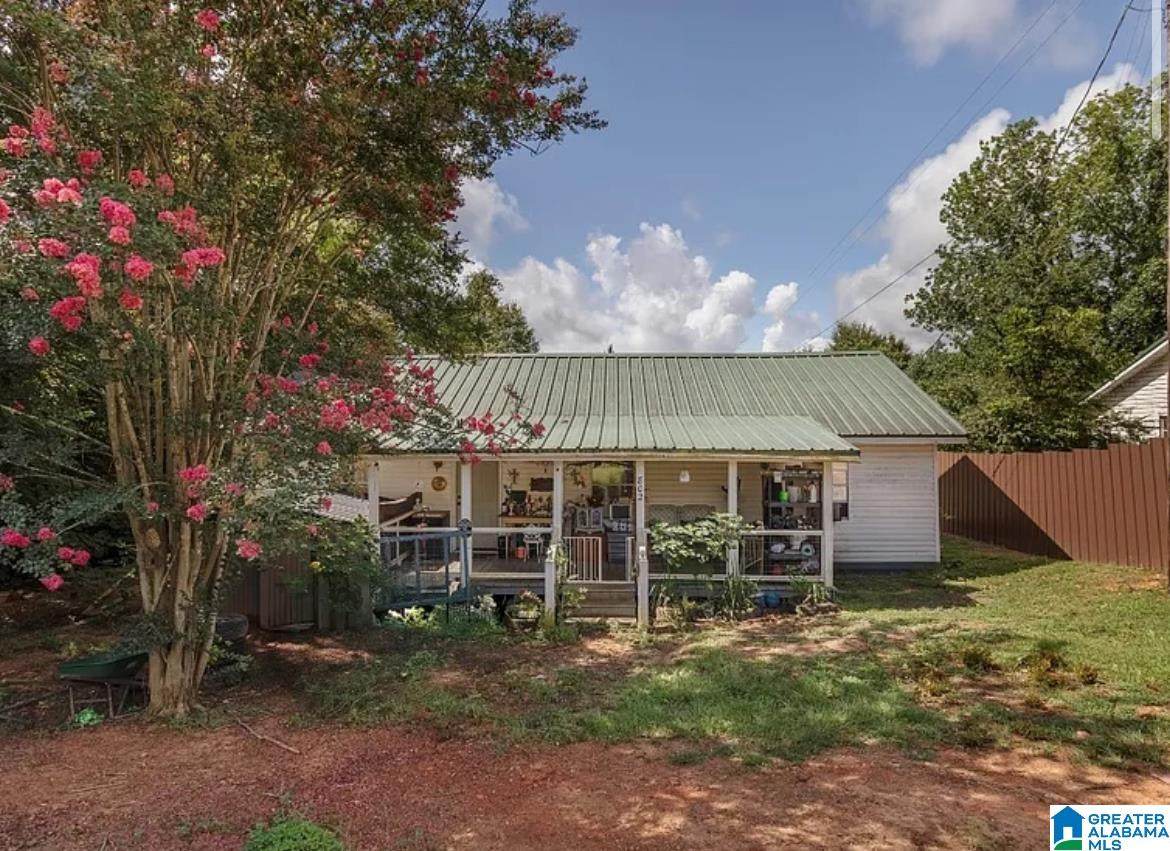 802 Oak Heights Road - Photo 1