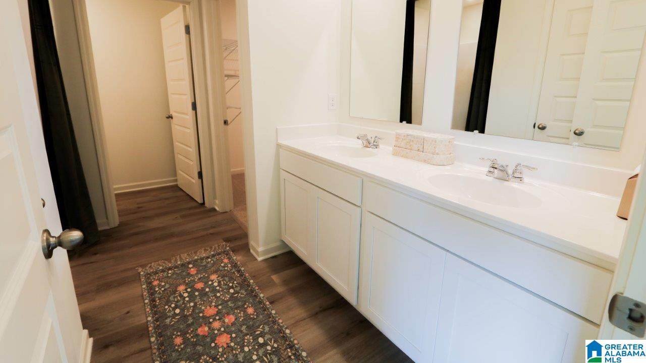 644 Wenonah Way - Photo 1