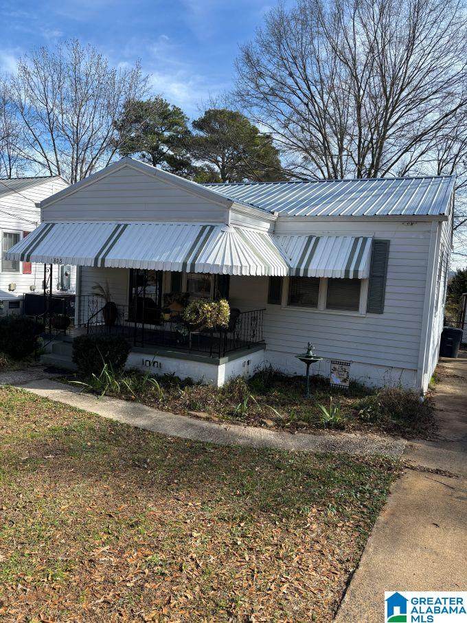 1805 28TH AVENUE - Photo 1