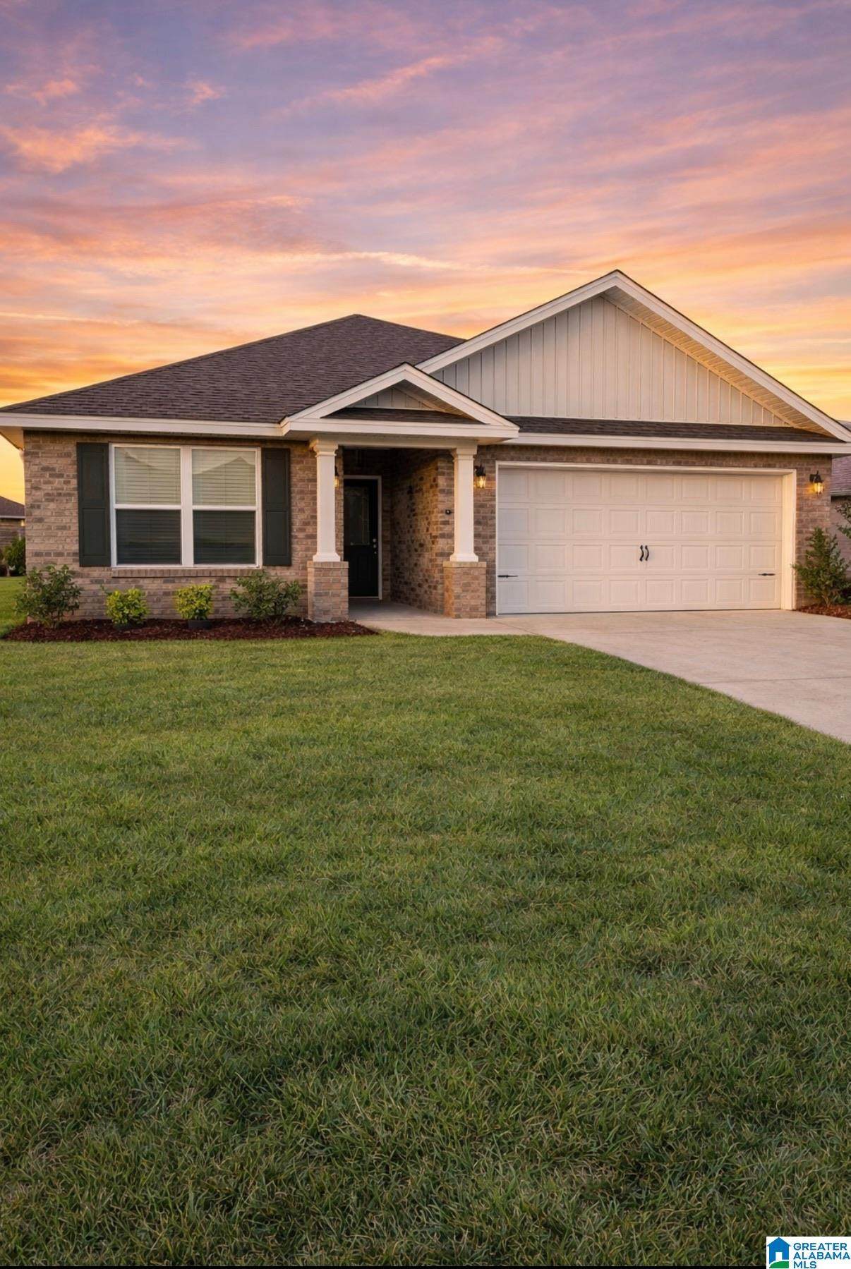 8284 Glenwood Way - Photo 1