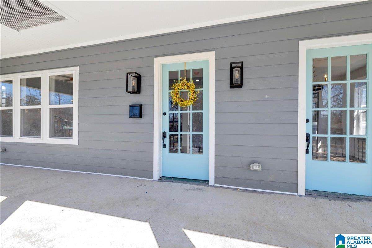 1020 Graymont Avenue - Photo 1