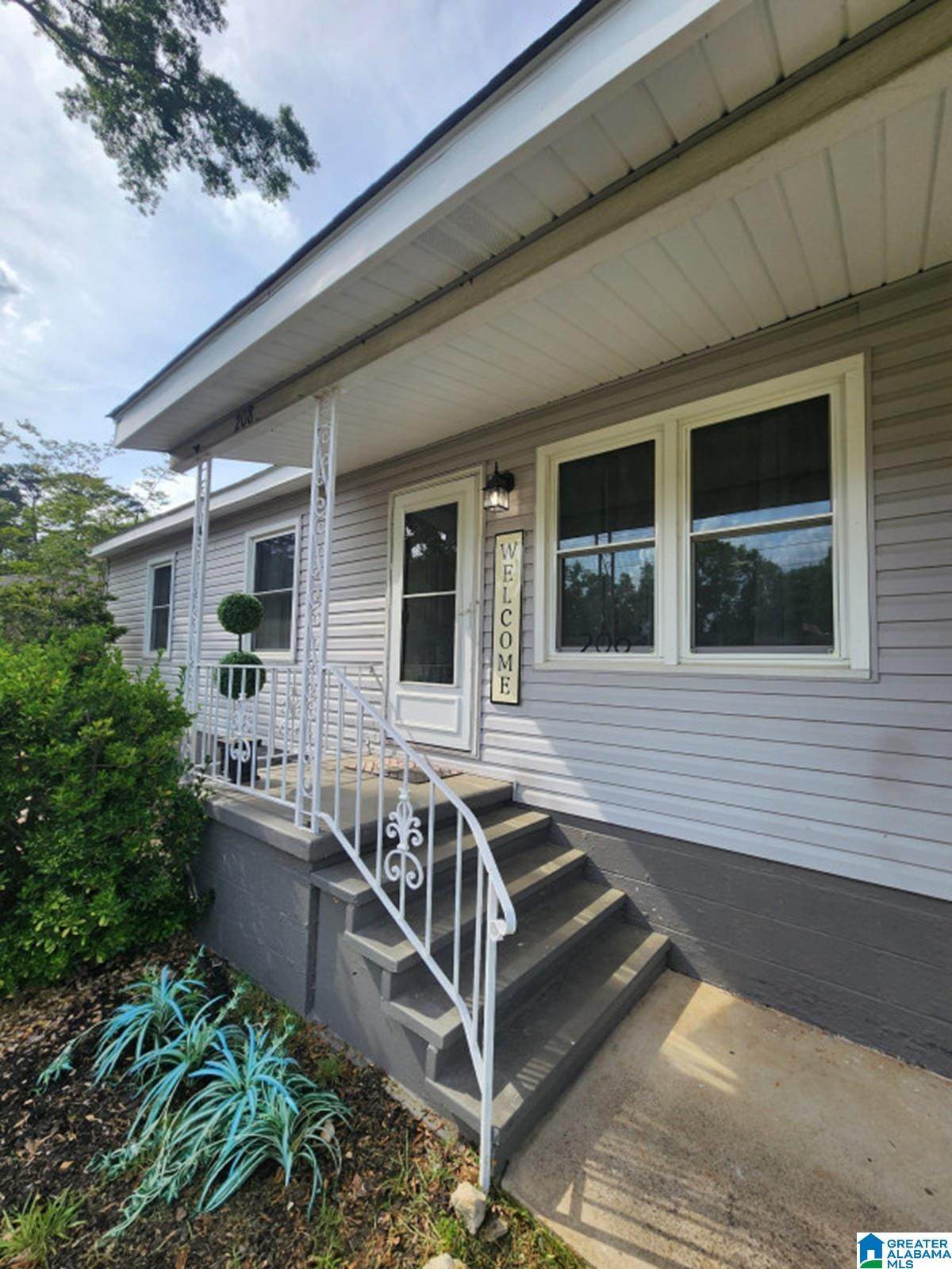 208 Marshall Drive - Photo 1