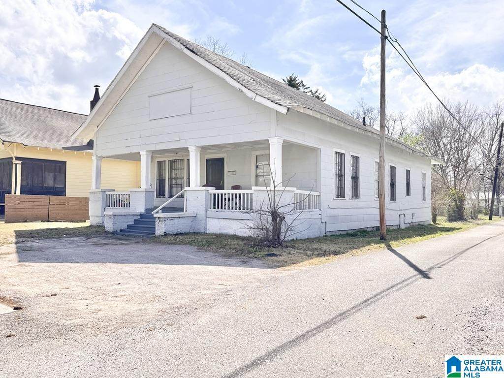 416 12TH STREET - Photo 1