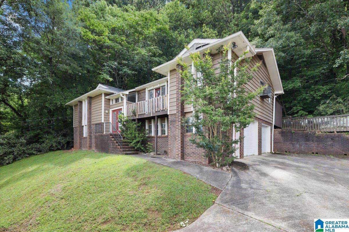 8825 Valley Hill Drive - Photo 1