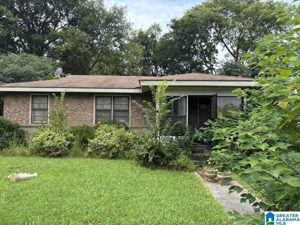 2920 33RD WAY - Photo 1
