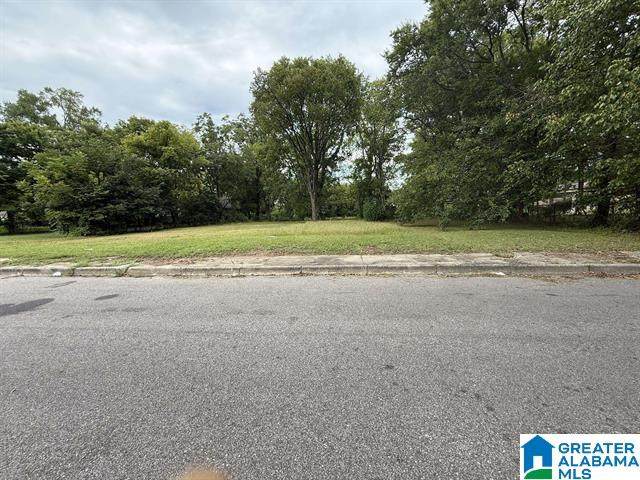 6410 3RD COURT - Photo 1