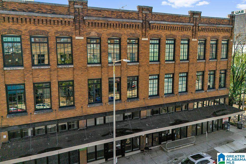 2301 1ST AVENUE - Photo 1