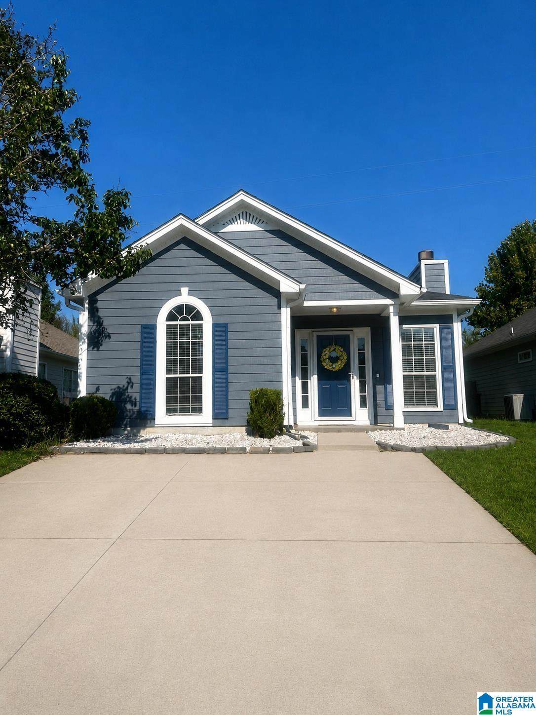 528 Walker Road - Photo 1