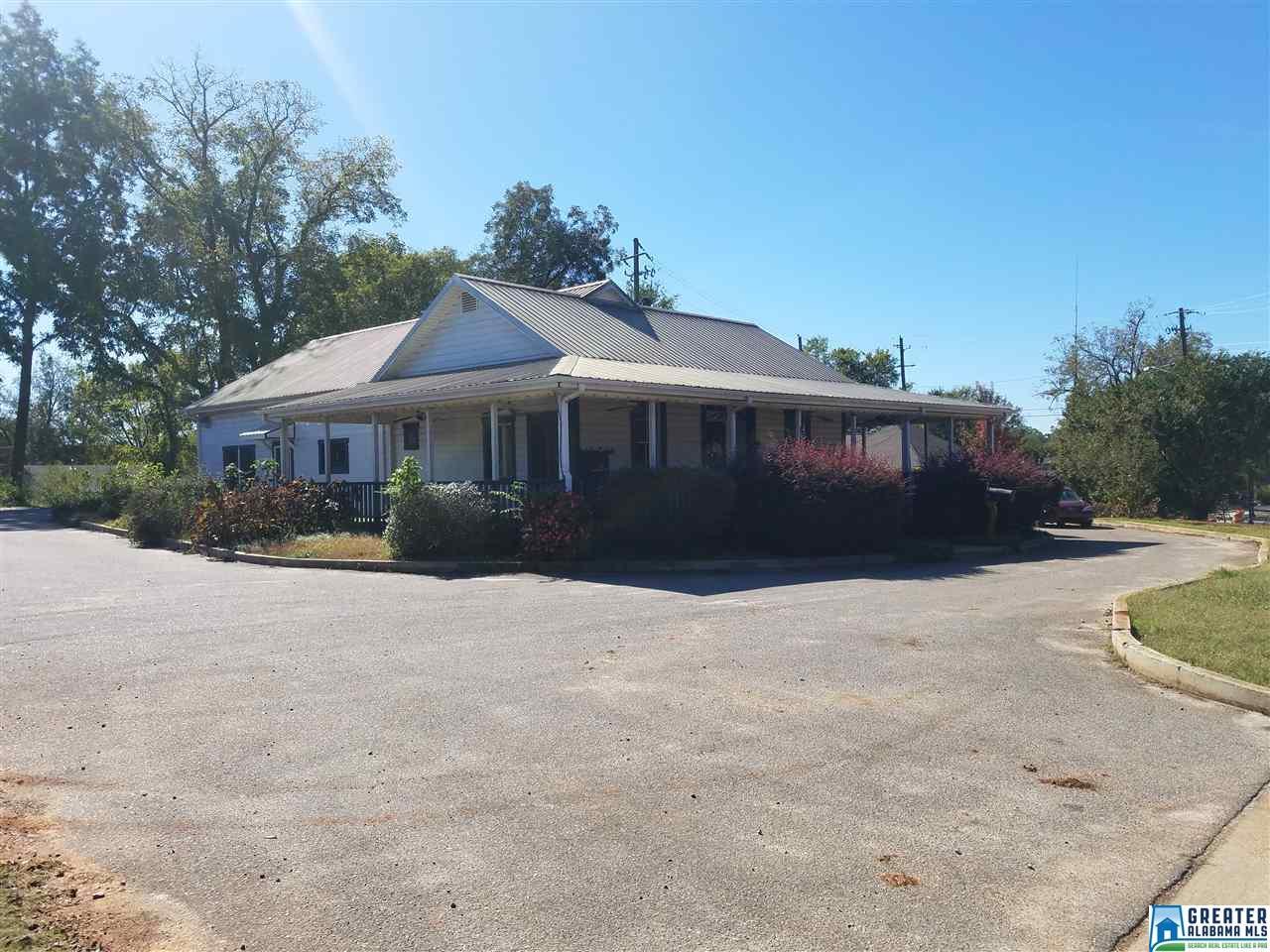 1032 Main St - Photo 1