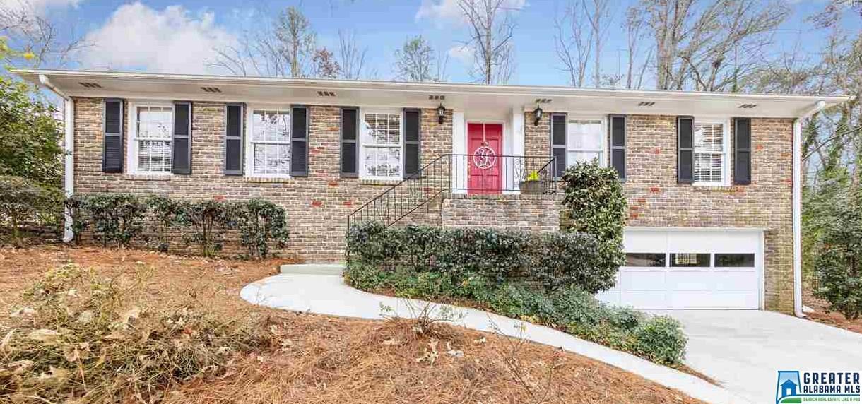2229 Garland Dr - Photo 1