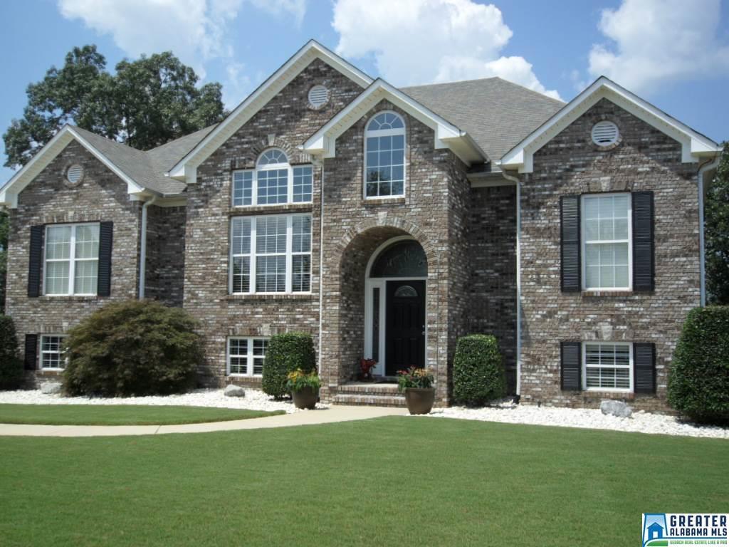 2633 Oakleaf Cir - Photo 1