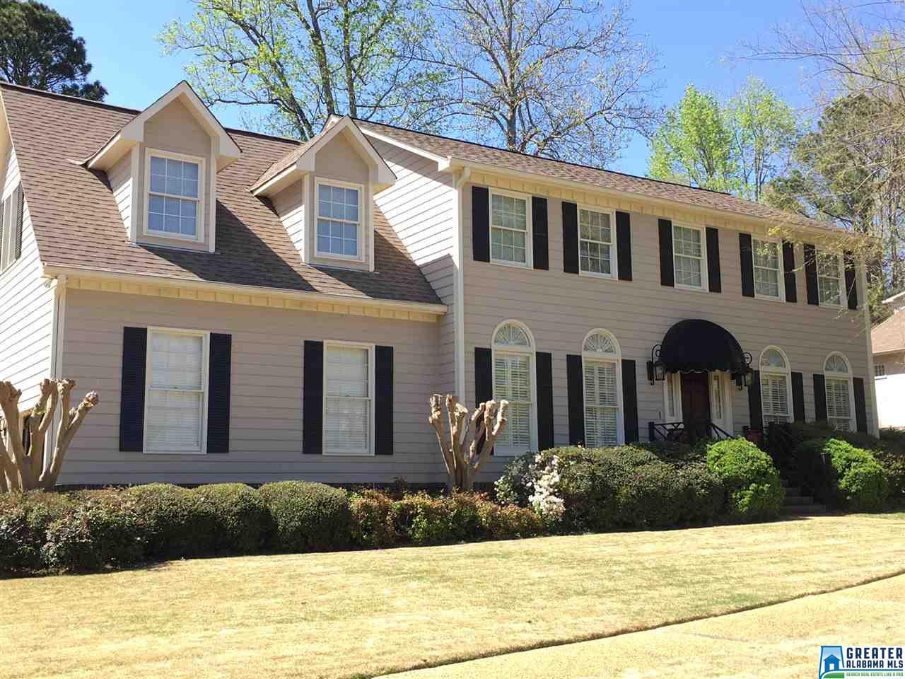 200 Roundabout Dr - Photo 1