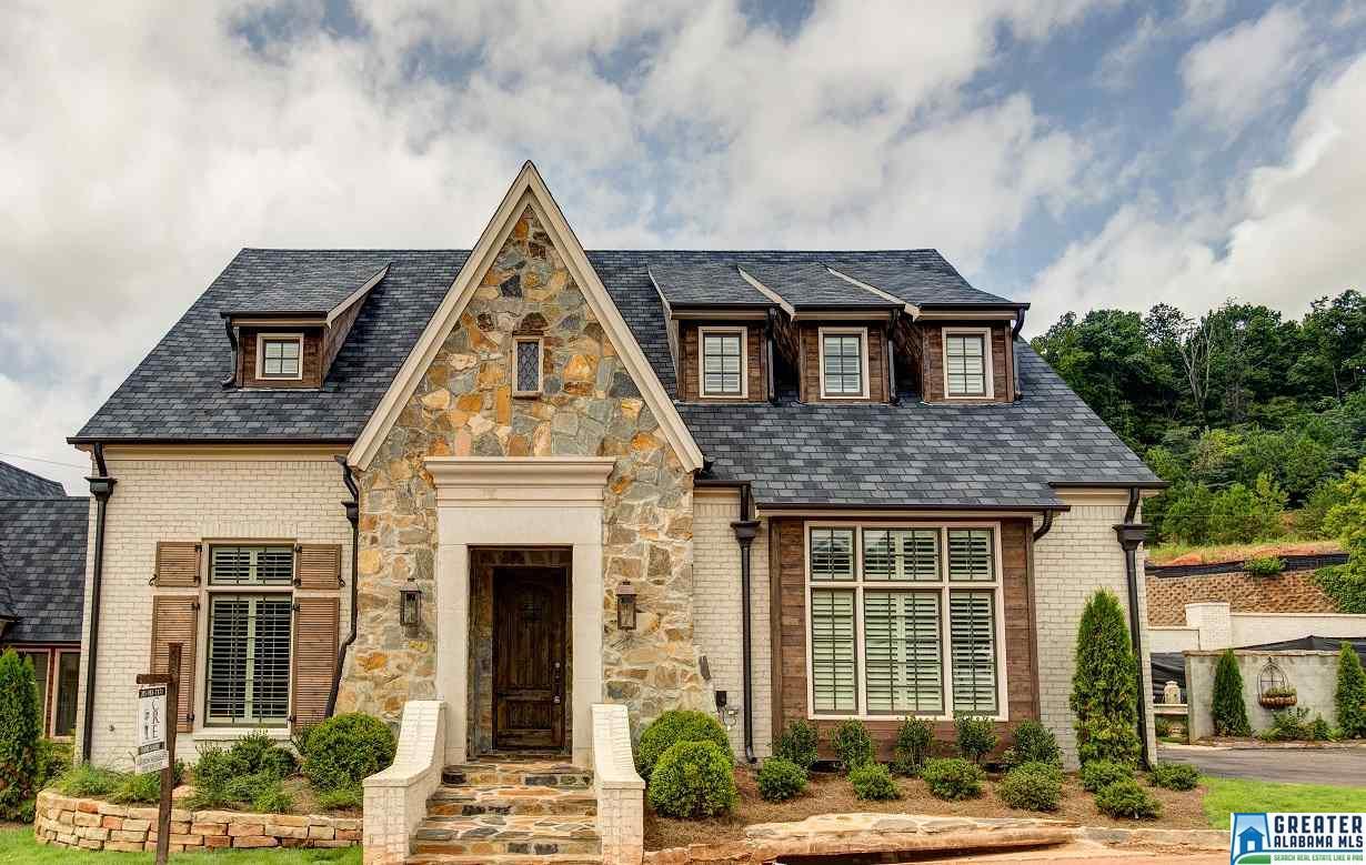 106 Calton Ln - Photo 1